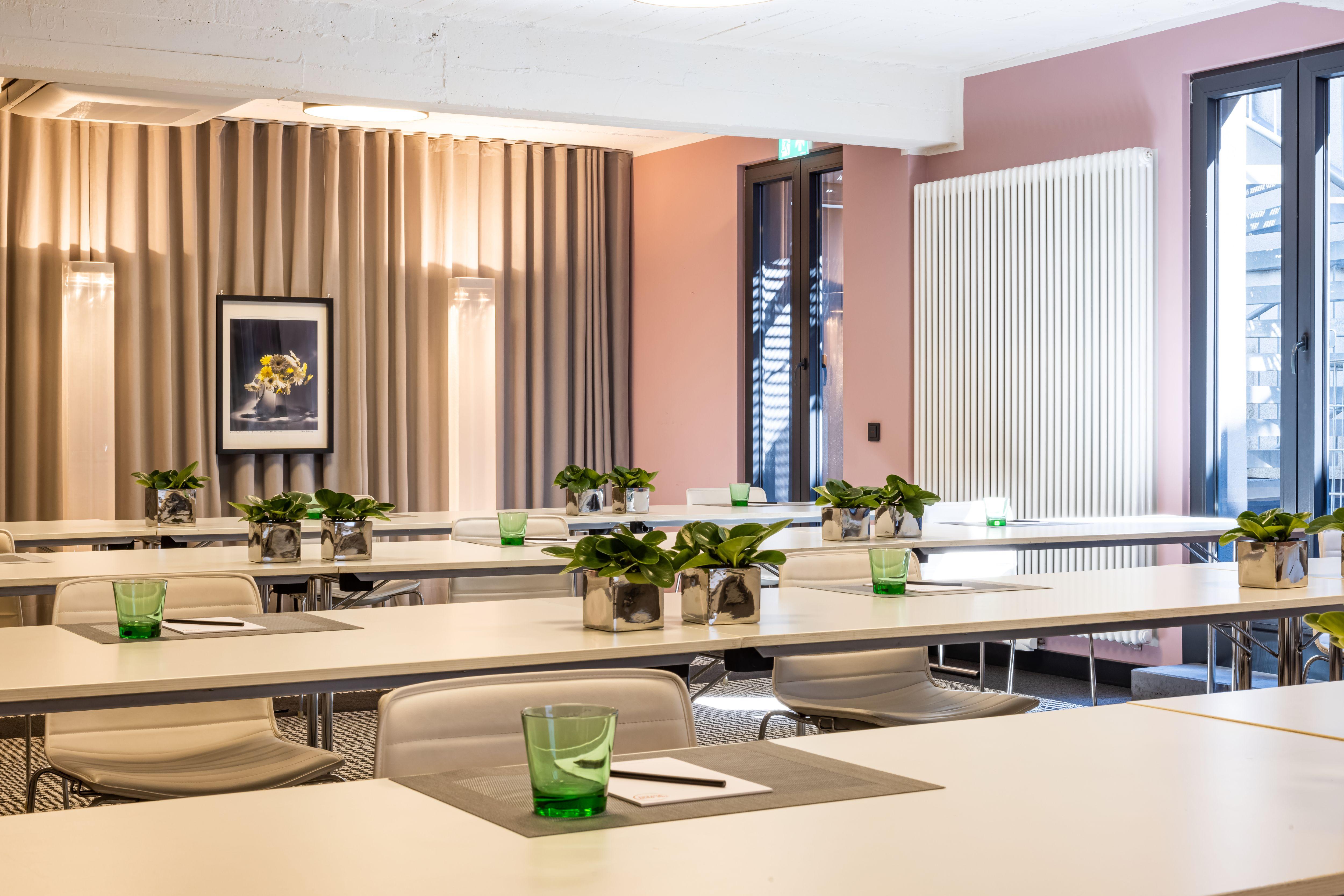 The Midtown Hotel Кёльн Экстерьер фото