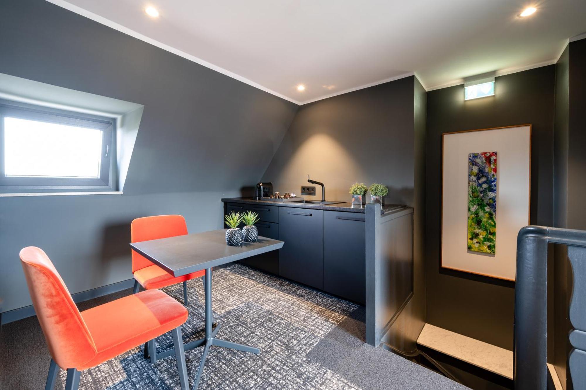 The Midtown Hotel Кёльн Экстерьер фото