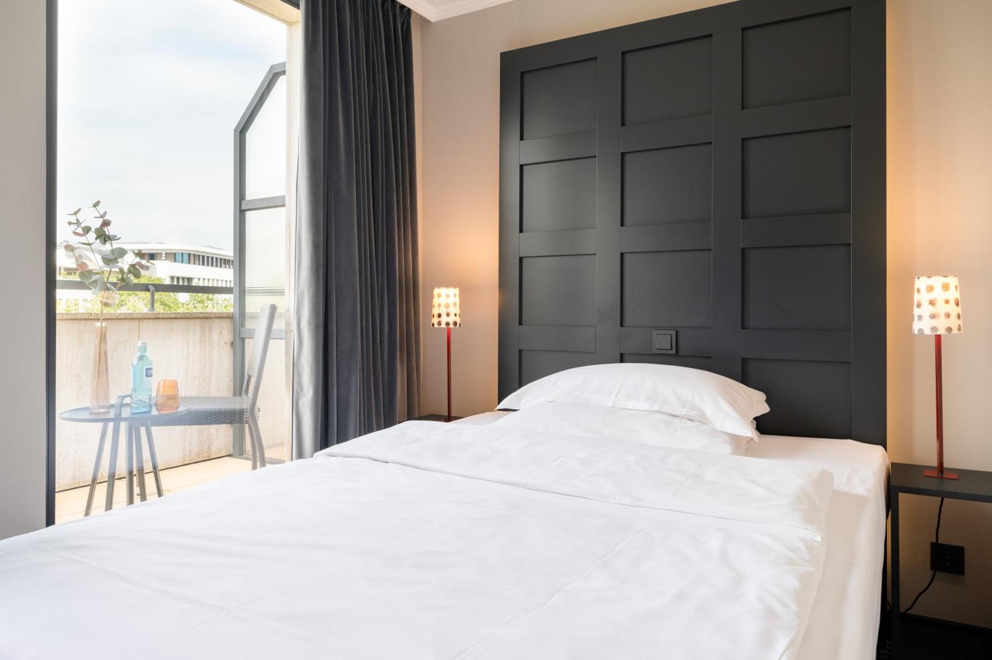 The Midtown Hotel Кёльн Экстерьер фото